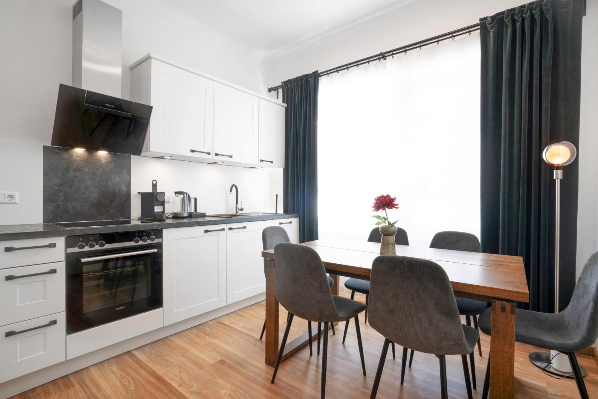 Easy Flat Villach Main Plaza Екстер'єр фото